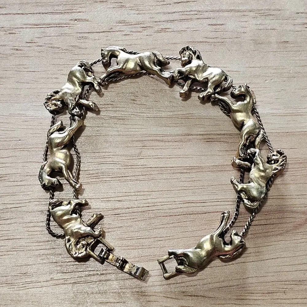 Vintage Gold Horse Slider Chain Bracelet Equestrian Galloping Design
